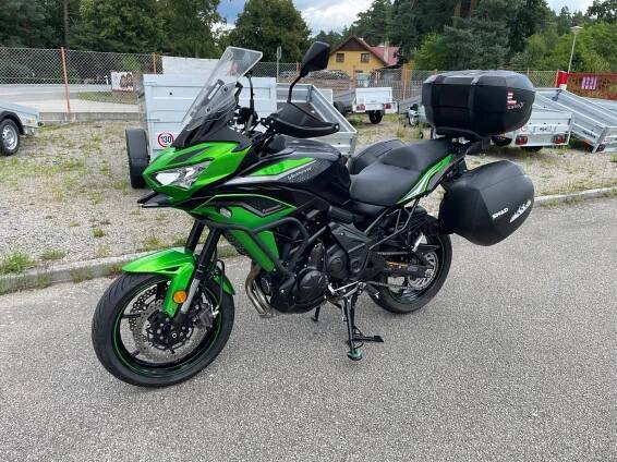 Kawasaki Versys 650 2023 nové v ČR,serviska,1.majitel, 3kufry (2023), 169.999 Kč