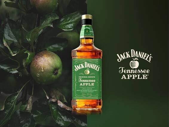Angelina di Leone - Jack Daniel's Tennessee Apple entering Germany