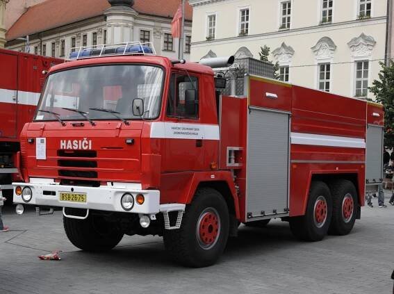 Nákladní Tatra, která zbořila tradice. T815 pomohla přežít divoké devadesátky