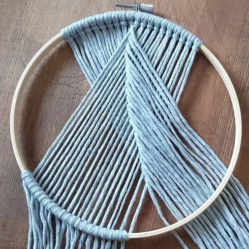 Jednoduchý návod na macramé lapač