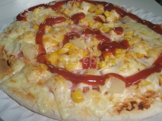 Pizza - základní předpis - fotografie receptu - TopRecepty.cz