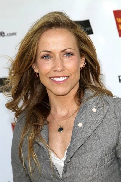 Zpěvačce Sheryl Crow našli nádor na mozku, je ale nezhoubný