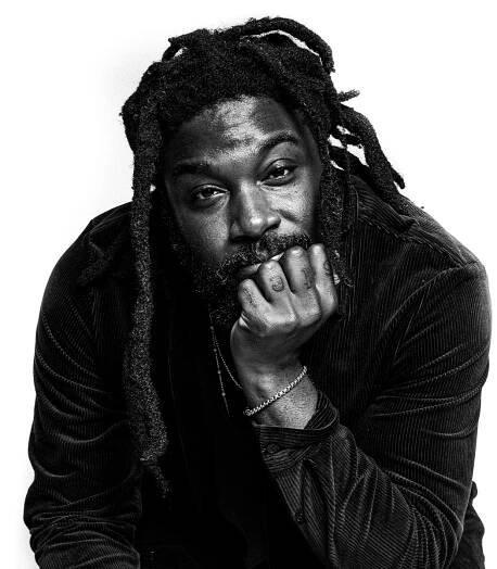 Jason Reynolds headshot