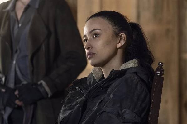 Živí mrtví - Série 11 - Acheron: 1. část - Z filmu - Christian Serratos
