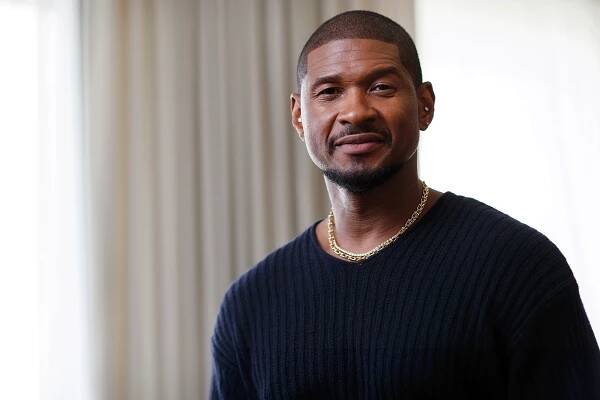 Usher has cemented his status as the King of R&B.