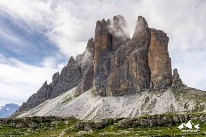 Ikonické dolomitské věže Tre Cime di Lavaredo ze všech světových stran | Horama