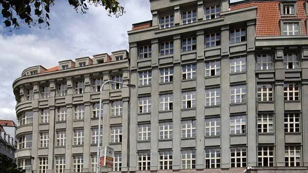 KRÁTCE: Soud kvůli Škodově paláci bude pokračovat