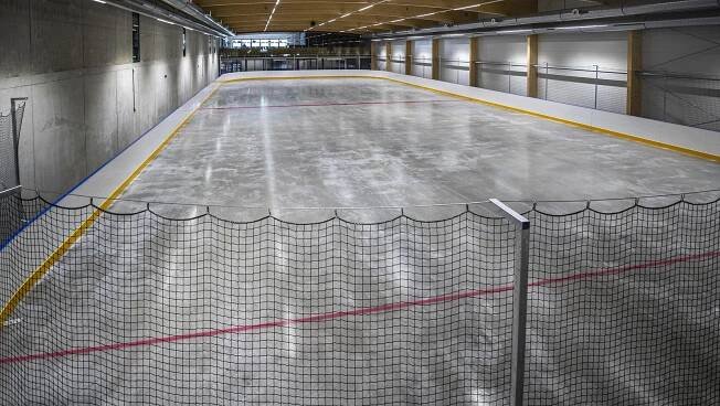 Pět staveb roku 2023 v Praze: ledová aréna, nádražní budova i kostel na Žižkově