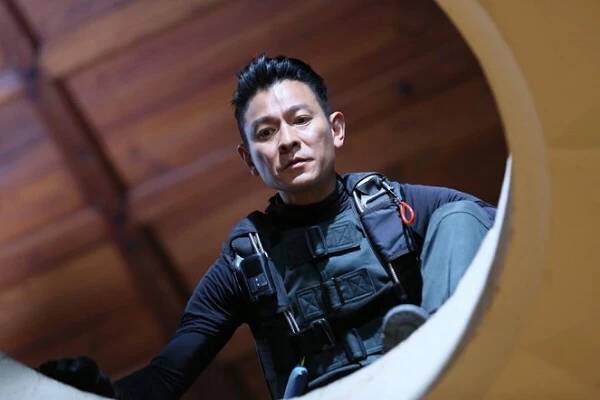 Dobrodruzi - Z filmu - Andy Lau
