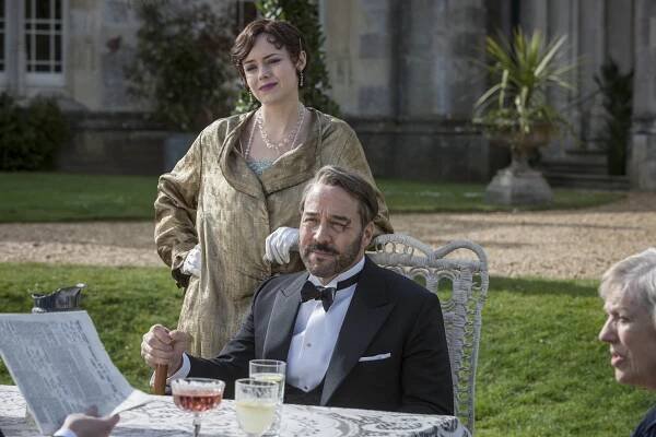Pan Selfridge - Epizoda 2 - Z filmu - Hannah Tointon, Jeremy Piven