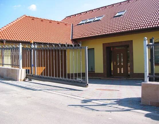 BAPE - brány, mříže - Znojmo, Třebíč
