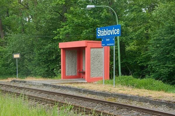 Štáblovice (železniční zastávka) – Wikipedie