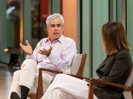 Jonathan Haidt Urges Fathers to Engage in ‘Risk-Taking’ Play With Kids