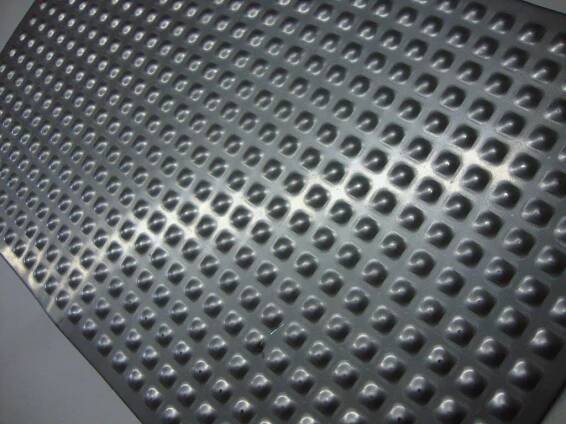 RAŽENÝ PLECH Prolis 7, NEREZ – 2,0/240×600 mm