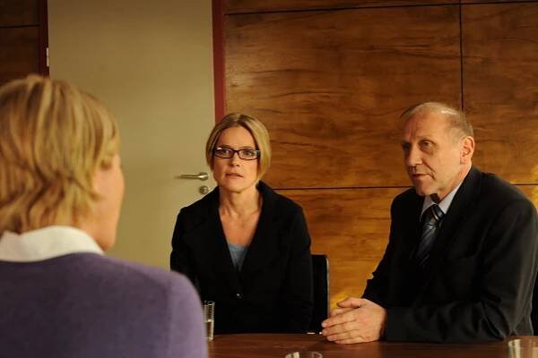 Kriminálka Stuttgart - Lavendeltod - Z filmu - Karoline Eichhorn, Karl Kranzkowski