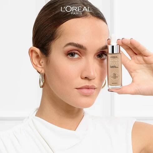L'ORÉAL PARIS True Match Tinted Serum Medium 4-5 30 ml