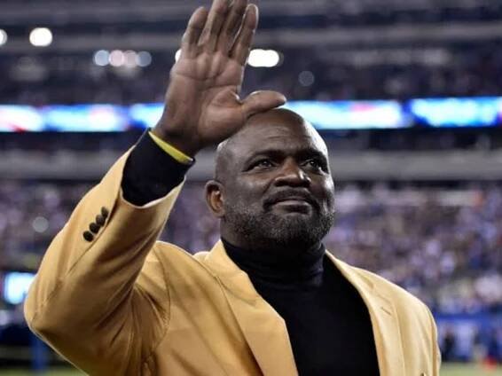 Lawrence Taylor: Arrested