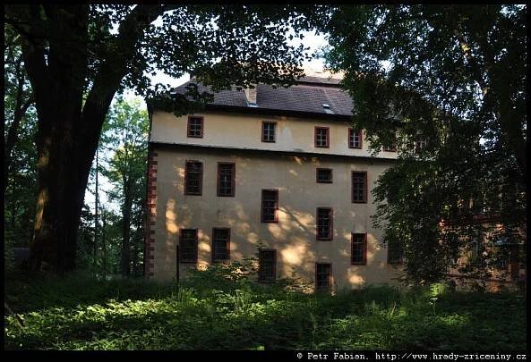 Lčovice – fotografie / hrady-zriceniny.cz