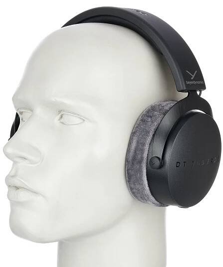 beyerdynamic DT 700 PRO X