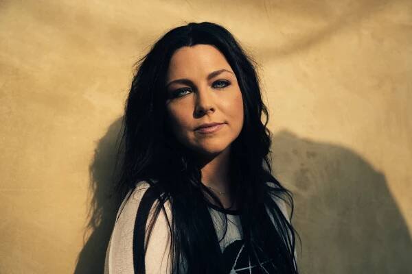 Evanescence's Amy Lee Gets Back to Life