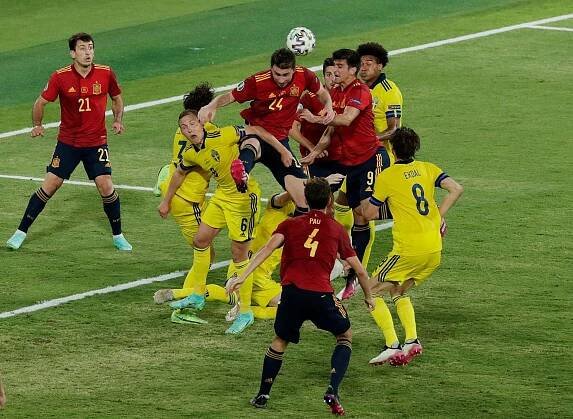 Tiki-taka pouze za bod. Španělé s držením míče 75 procent proti Švédům neskórovali