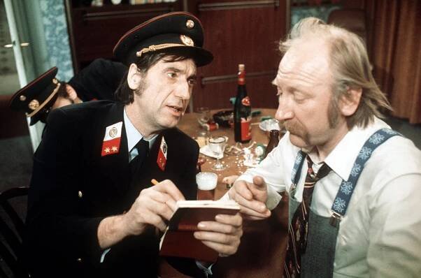 Ein echter Wiener geht nicht unter - Jahreswende - Z filmu - Herbert Fux, Karl Merkatz