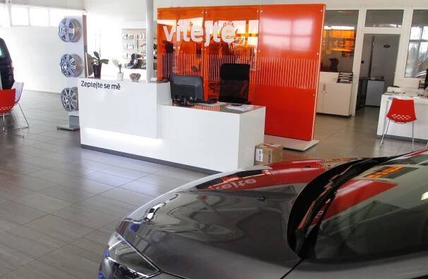 Hradec Králové | FORD | Kontakty | AUTO IN - Prodej a servis nových a ojetých vozů