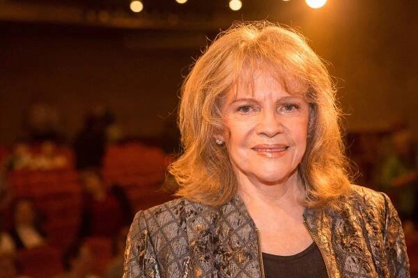 Eva Pilarová (75) to nemá lehké: Výčitky stoleté maminky!