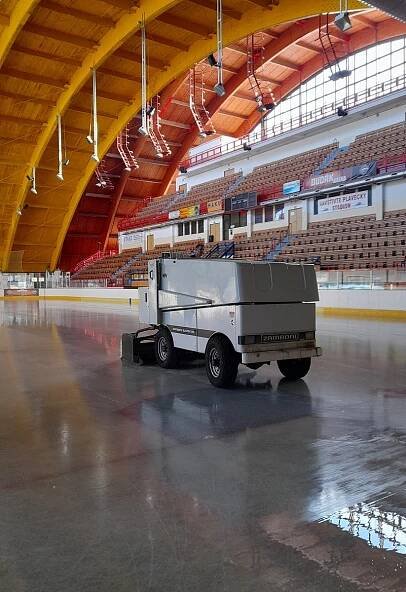 Vyjádření ke kauze vody na zimním stadionu ve Strakonicích a poděkování
