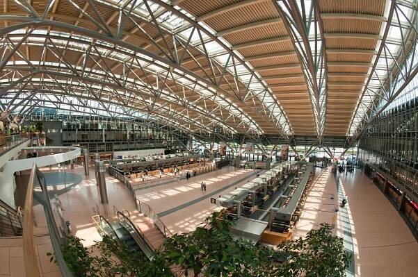 File:HH-Airport Terminal2 03.jpg - Wikimedia Commons