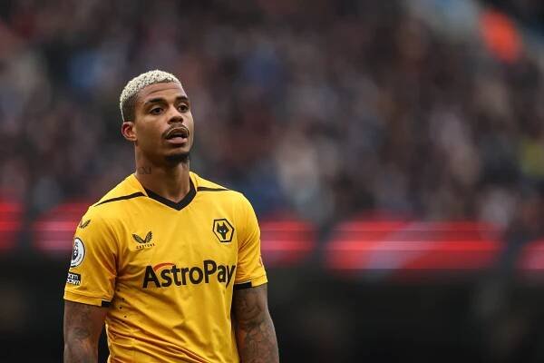 Fanny is now dating Mario Lemina who has been snapped up by Wolves