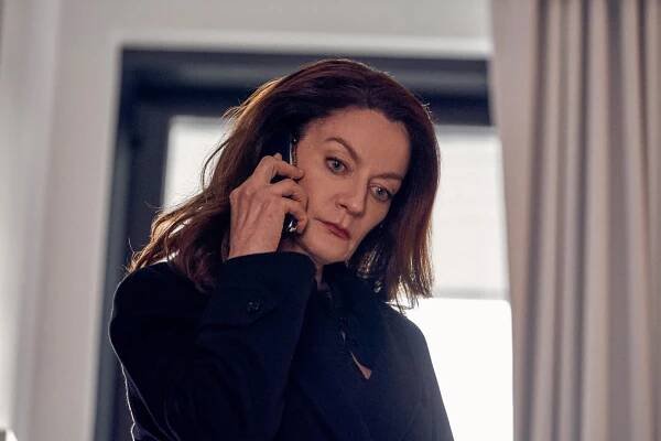 Letuška - Po setmění - Z filmu - Michelle Gomez