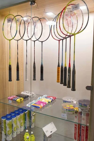 Badminton Akademie Olomouc - yonex shop 