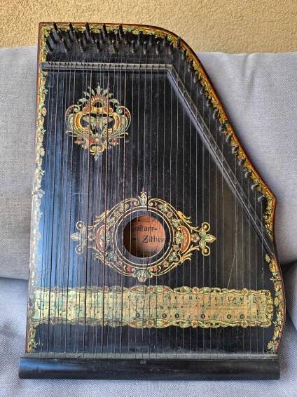 Starožitná německá akordová citera - Hudební nástroje