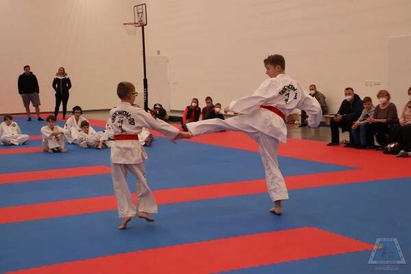 Velké zimní soustředění - zkoušky, leden 2022 - Ge-Baek Hosin Sool - Škola Taekwondo ITF 
