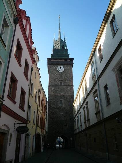 Soubor:Zelena brana Pardubice.jpg – Wikipedie