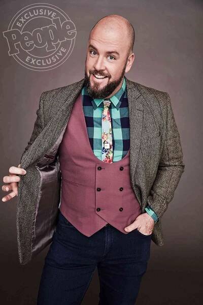 This Is Us Star Chris Sullivan Is Eyeing PEOPLE's Sexiest Man Alive List