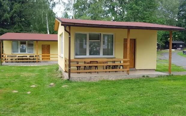 Booking.com: České středohoří: Autocamp Slunce Žandov - Skrz.cz