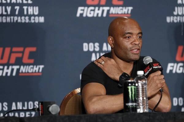 Anderson Silva vs. Conor McGregor