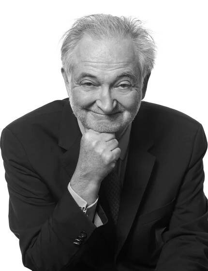 Jacques Attali picture
