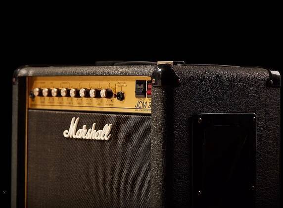 Marshall JCM 900 Combo 50W Model 2501