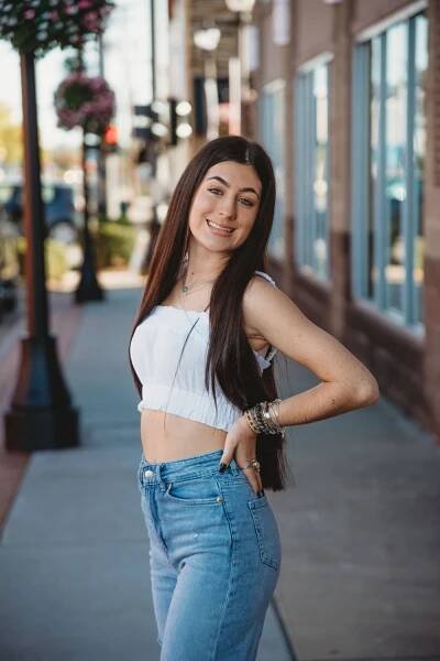 senior - Courtney Utley Photography