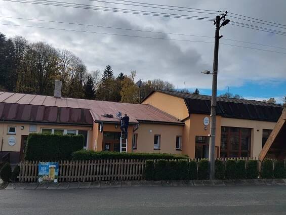 Galerie - Renovace střechy veřejné budovy - Obec - Obec Oznice