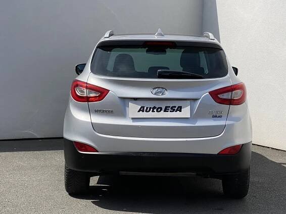 Hyundai ix35, 2014 - pohled č. 5