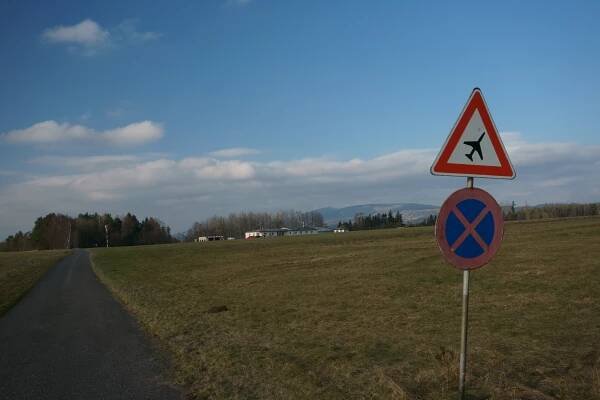 Letiště Hodkovice