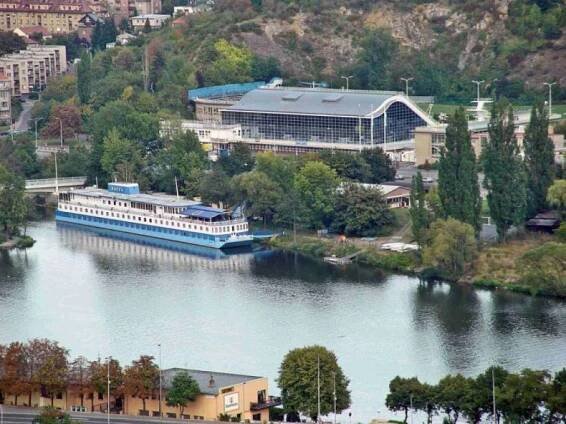 BOTEL RACEK*** foto 2