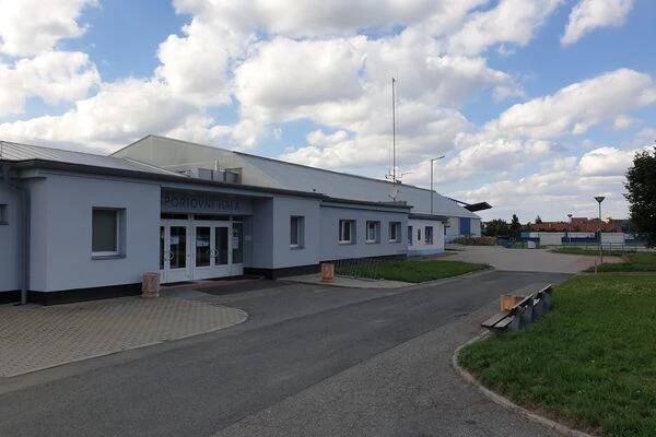 Sportovní hala města Kunovice foto 1