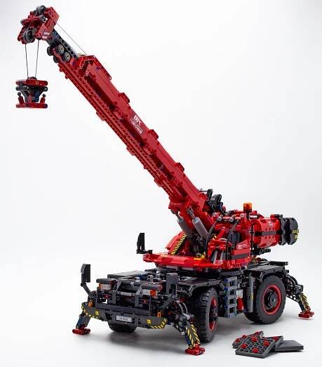 LEGO Technic 42082 Terénní jeřáb