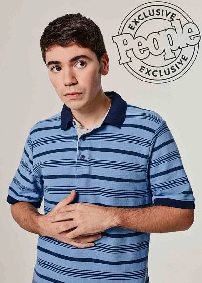 First Look! See Noah Galvin Step Into Character in Broadway's Dear Evan Hansen