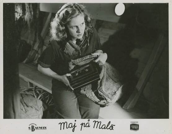 Inga Landgré - Maj på Malö - Fotosky